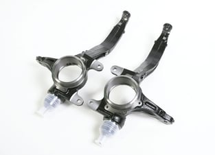 四輪車用部品の製造加工｜フロントナックル（ロング）